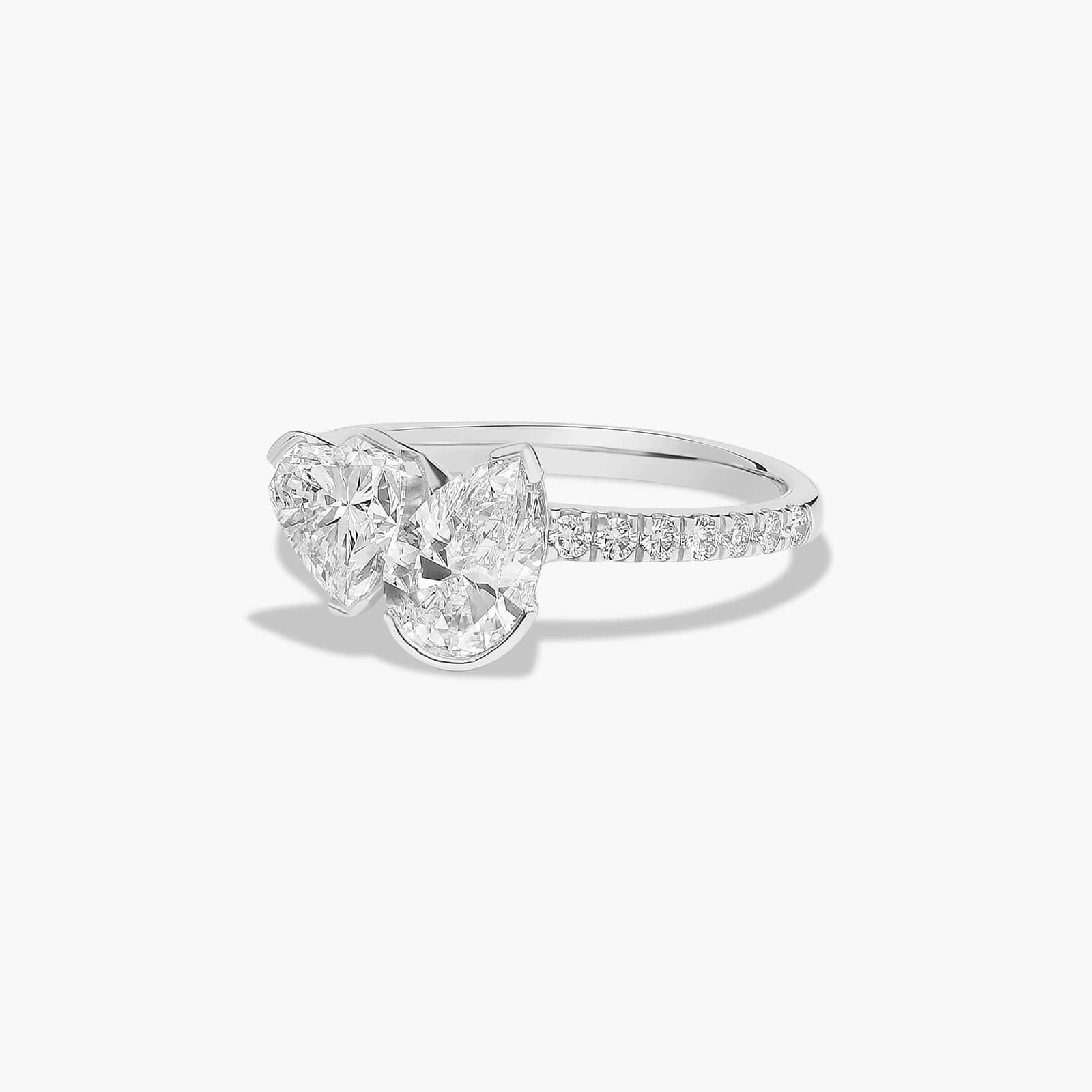 2.25ct lab diamond ring clasp and setting detail, 10K white gold