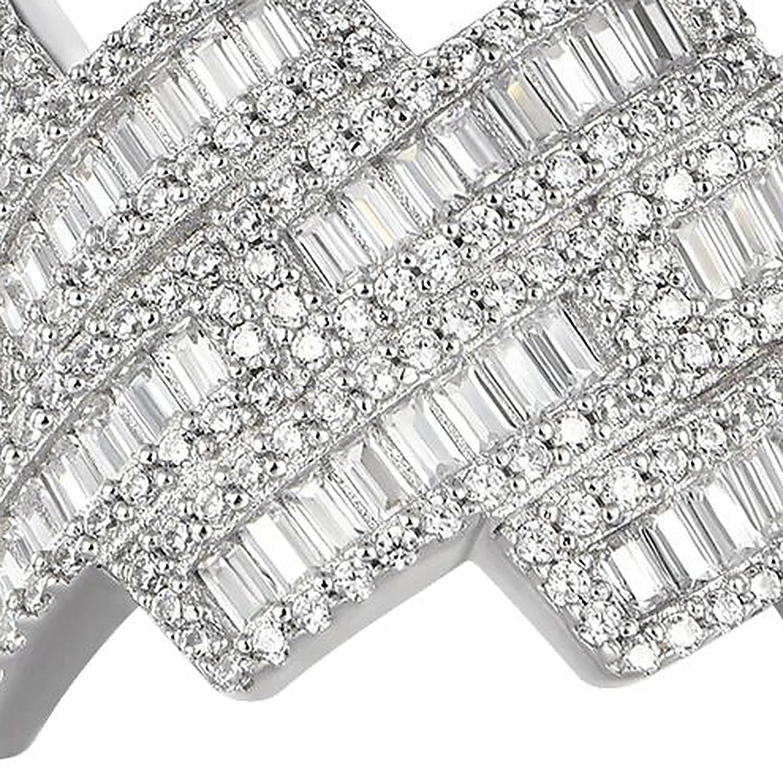 4.5ct weave ring detail, baguette cut lab diamonds channelled between rows of round pave