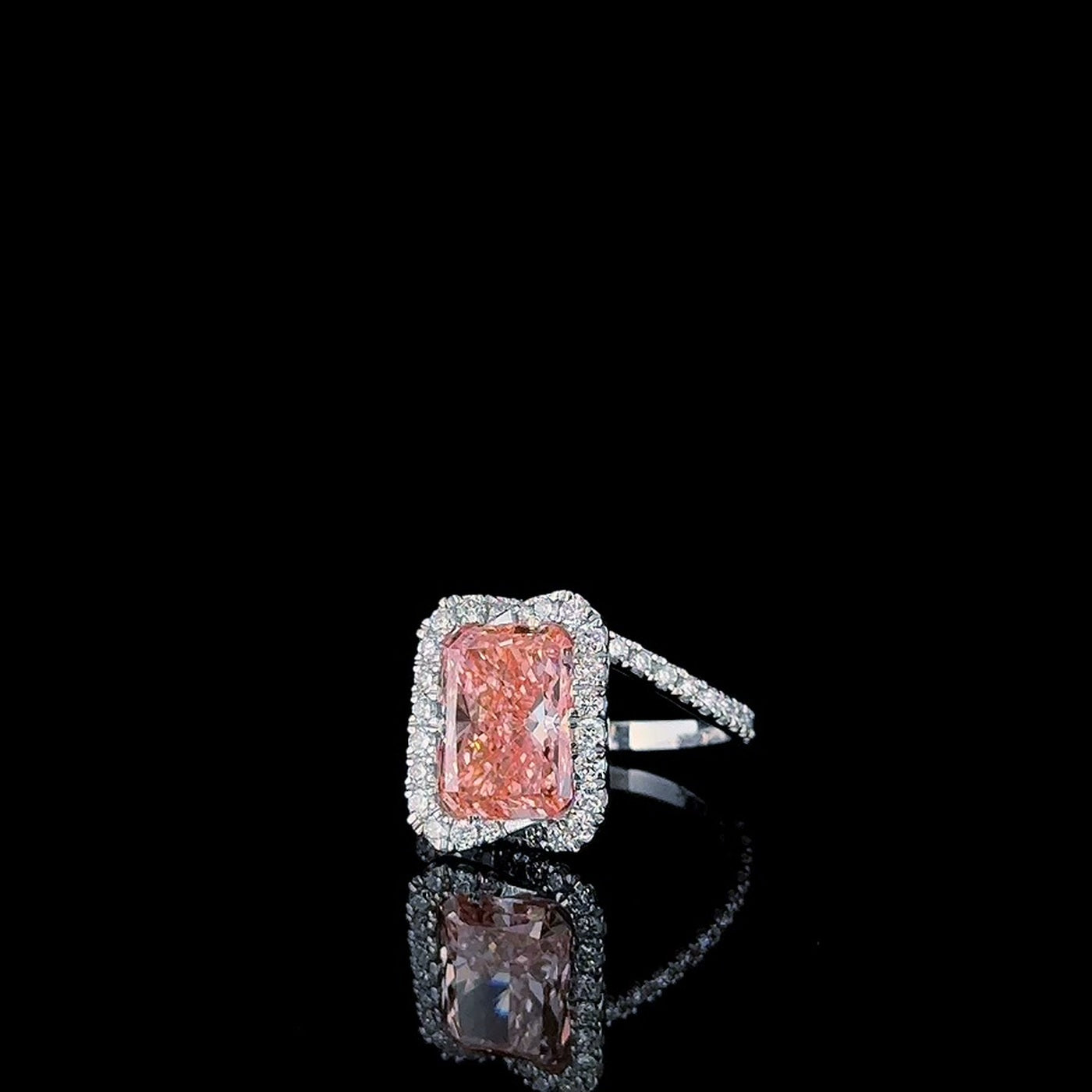 5ct fancy pink radiant lab diamond ring profile, halo and pave band