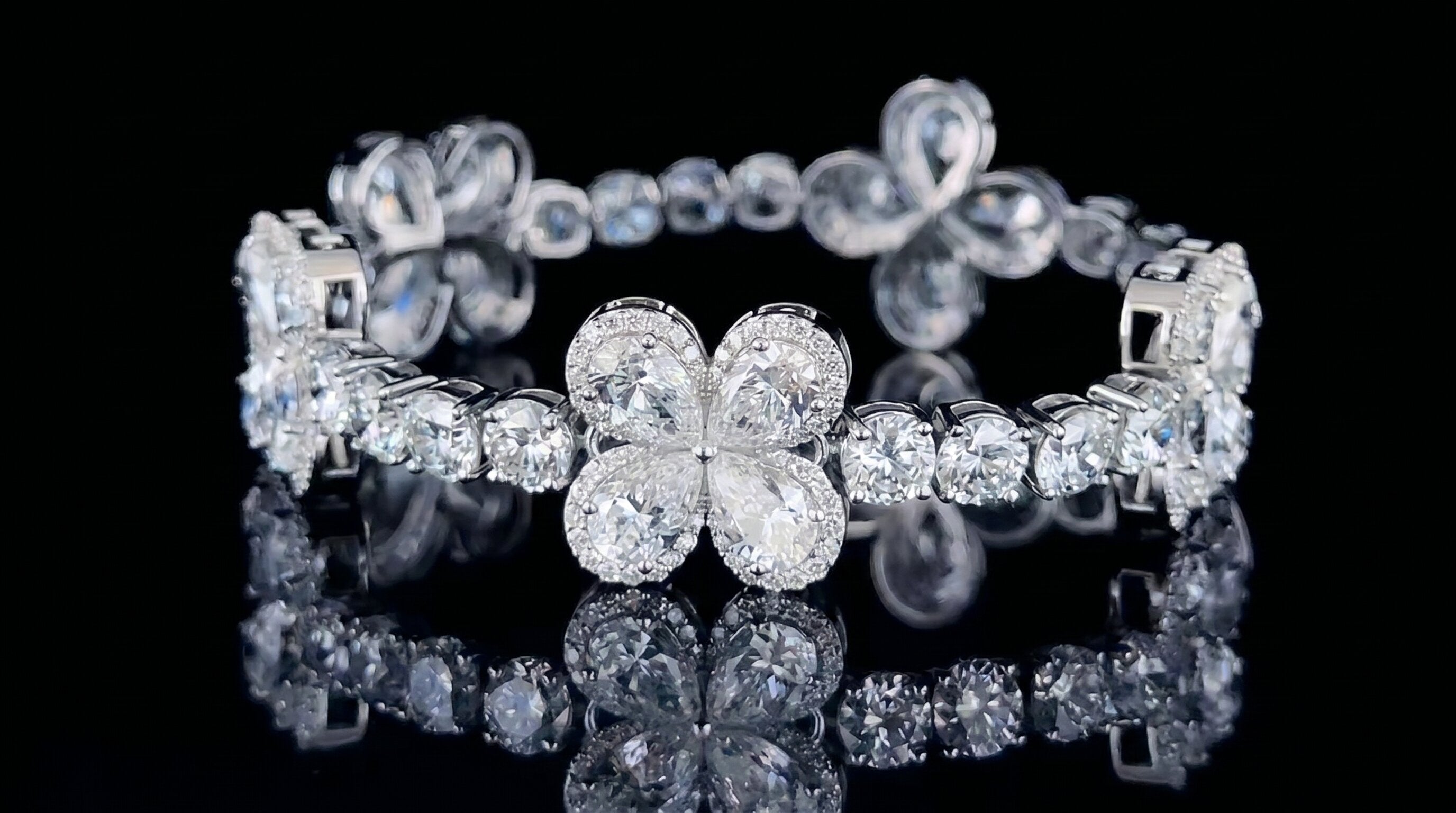 Lab Diamond Prices Collapsed 74% in 2026 | Buyer Guide