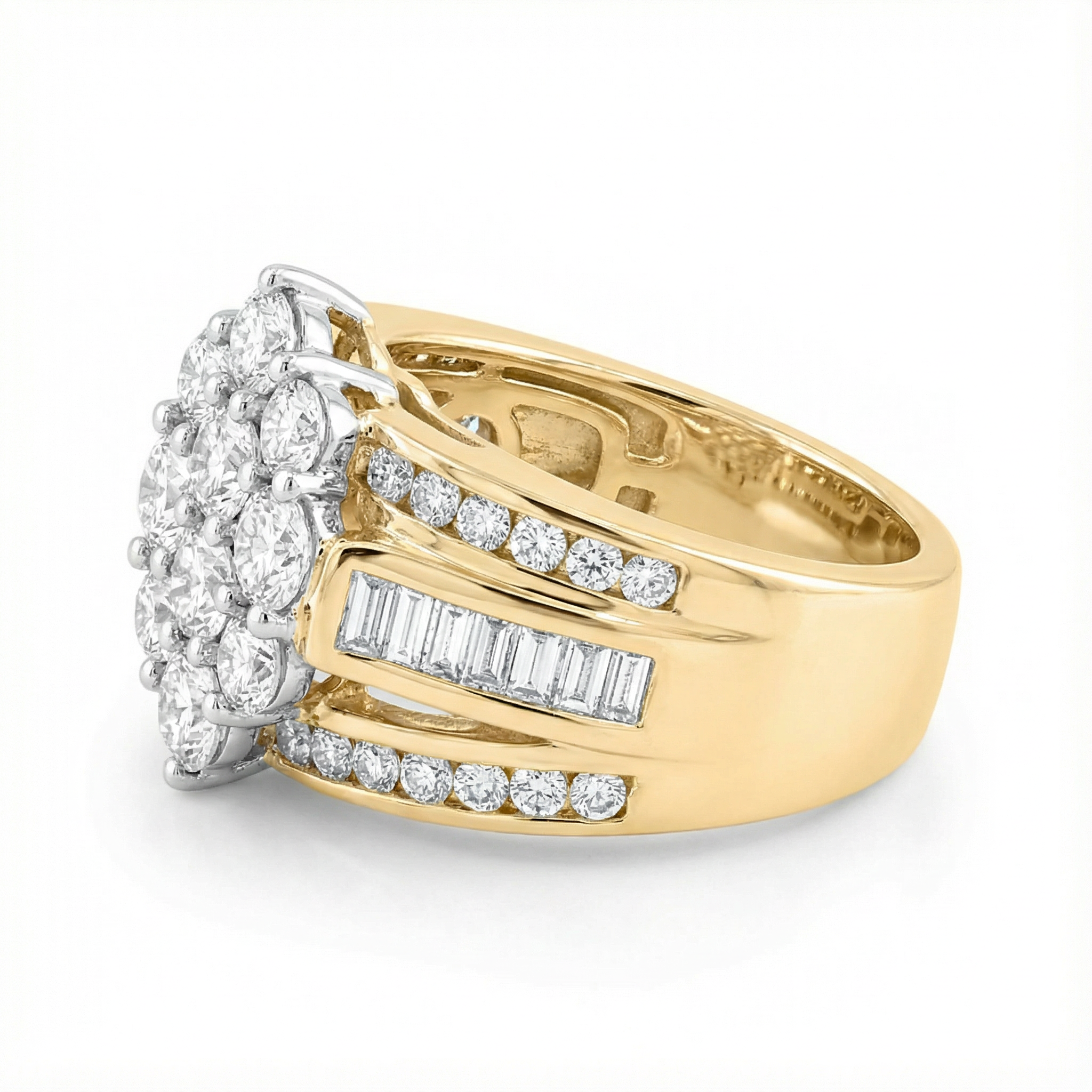 1.1ct lab diamond ring clasp and setting detail, 10K yellow gold